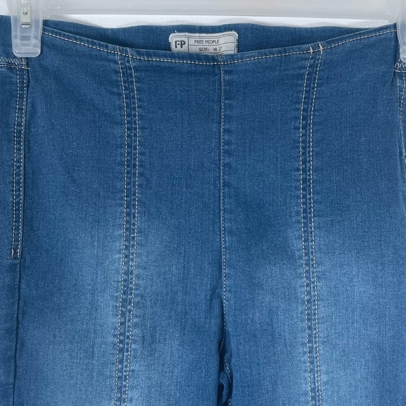 Free People Size 27 Pull On Skinny Jeans High Rise Elastic Waist Frayed Hem - Picture 2 of 15